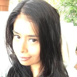 Meet your Posher, Ana